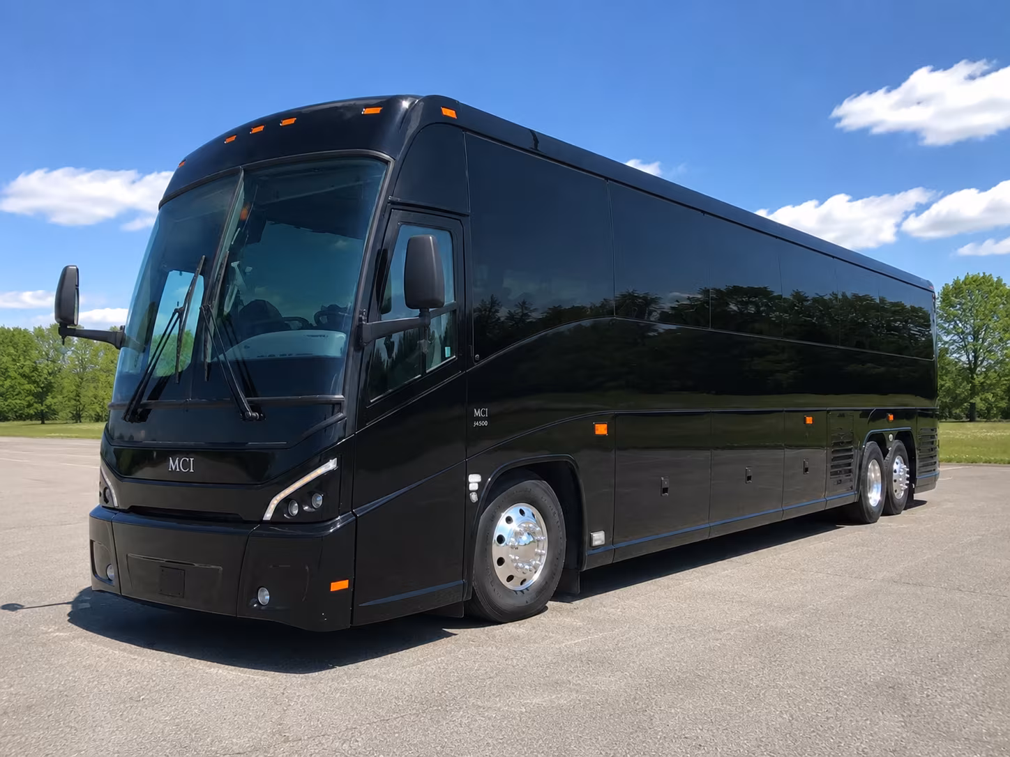 employee shuttle and recurring corporate route service in minot