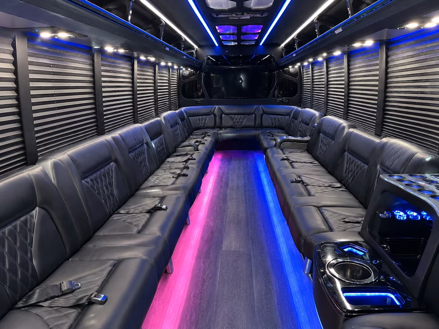 minneapolis bus rentals