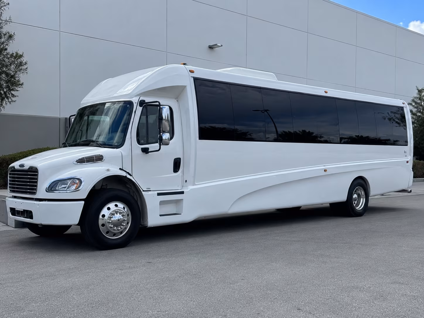 minot new years eve party bus rental